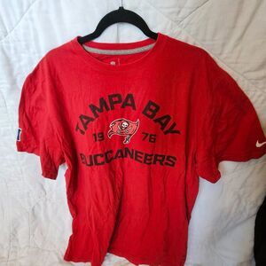 Tampa Bay Buccaneers Red T-Shirt Men's XXL Nike NFL Official Football